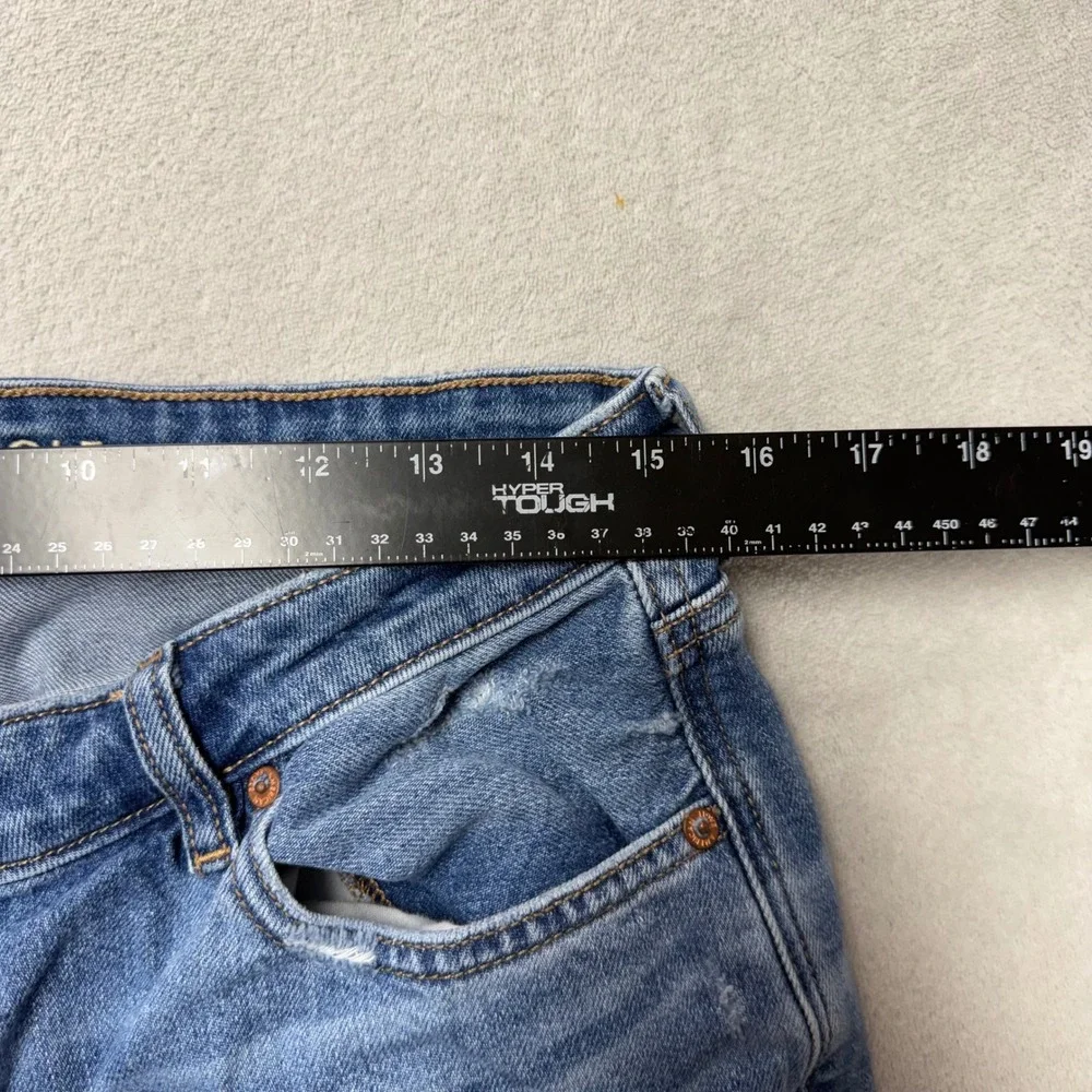 American Eagle Strigid Mom Jeans Womens 14 Short Blue Distressed High Rise Denim